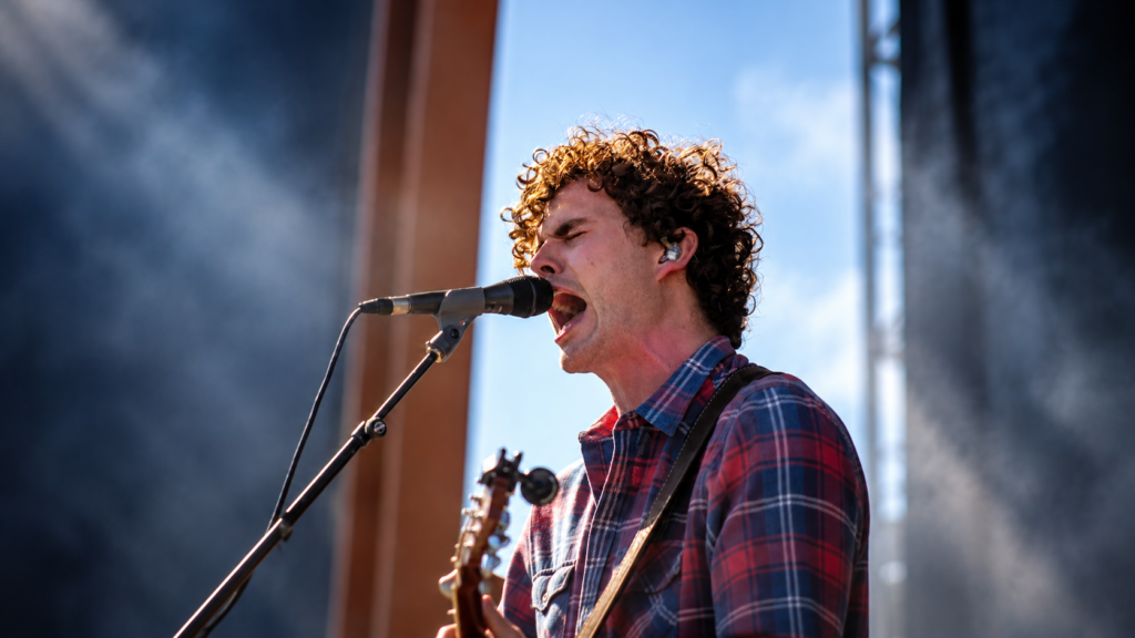 VANCE JOY